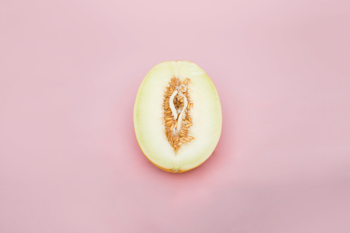 Vaginal Dryness: The Symptom No One Warned Us About (and How to Fix It)
